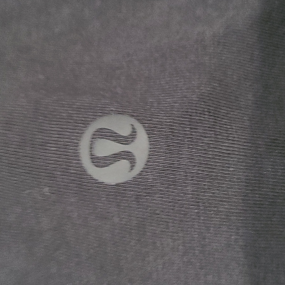 NWT Lululemon Love Tank - Picture 5 of 5